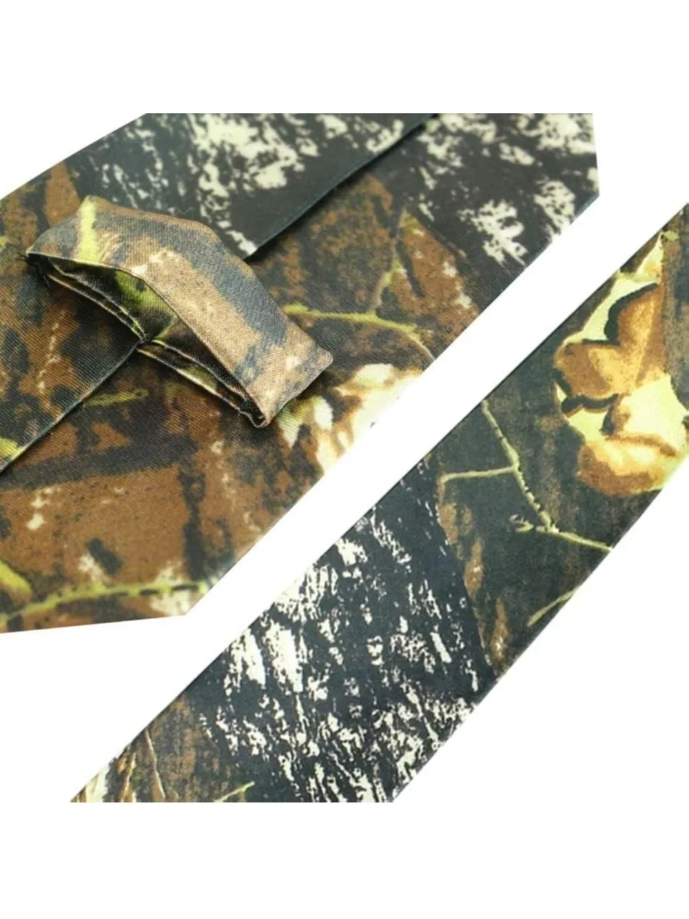 NWT Camouflage Pattern‎ Slim Tie